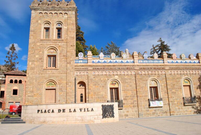 Casa Mauri en la Pobla de Segur