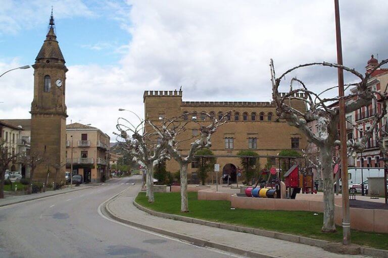Plaza de Ayerbe la Hoya de Huesca
