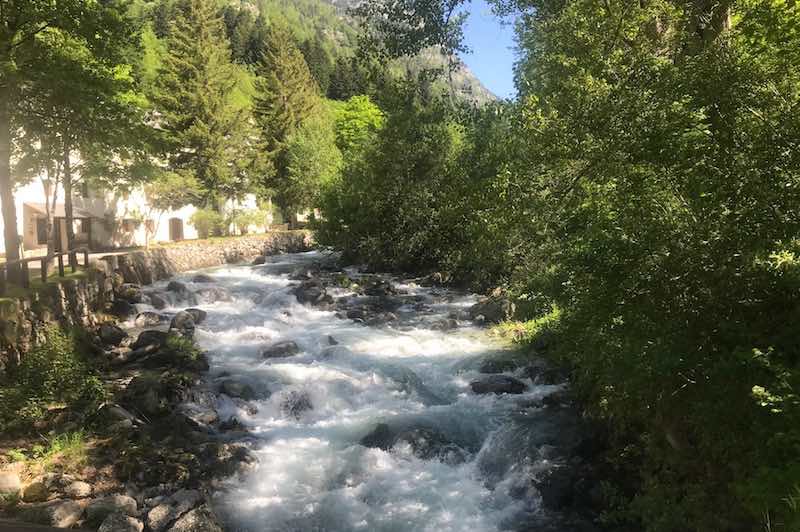 Balneario De Caldes De Boi Guia Magicos Pirineos 2021