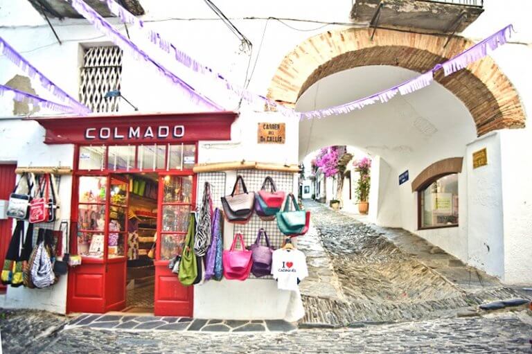cadaqués casco antiguo